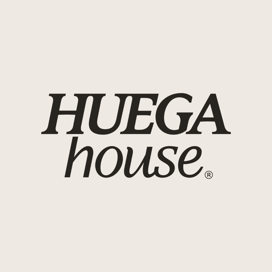 Maroon Huega House maroon-huega-house