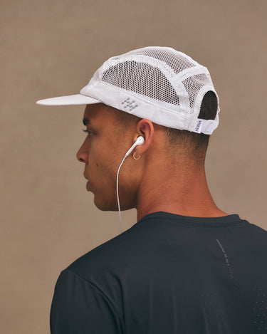 Flow Running Hat | White -Performance Hat