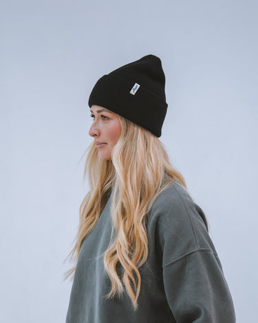 Cuffed Beanie | Black - Beanies