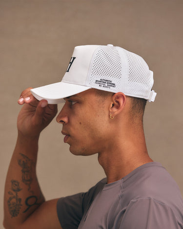 Icon Performance Hat | White -Performance Hat