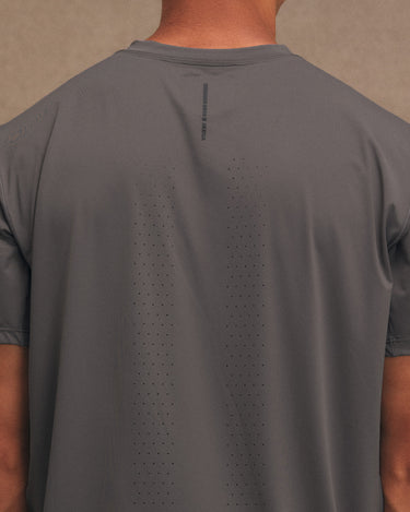Surge Tee | Graphite -Performance Top
